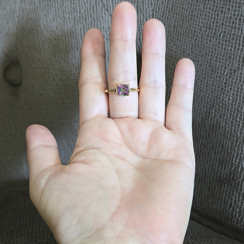 Shivam Cushion Cut Rainbow🌈 Quartz Ring💍 - NWT - Picture 15 of 16